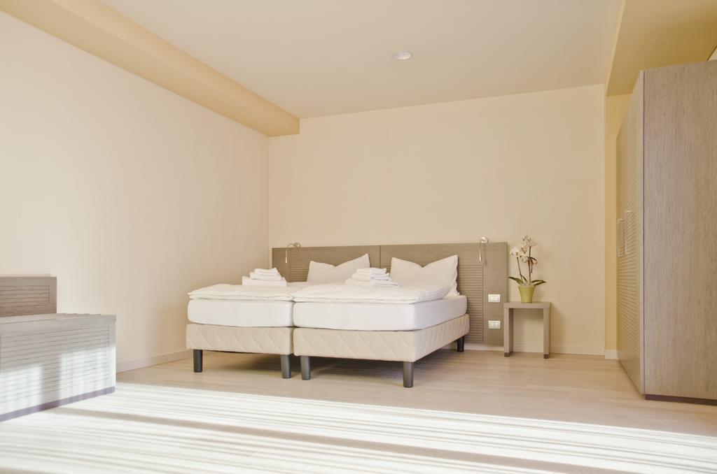 Hotel Kube Folgaria Quarto foto